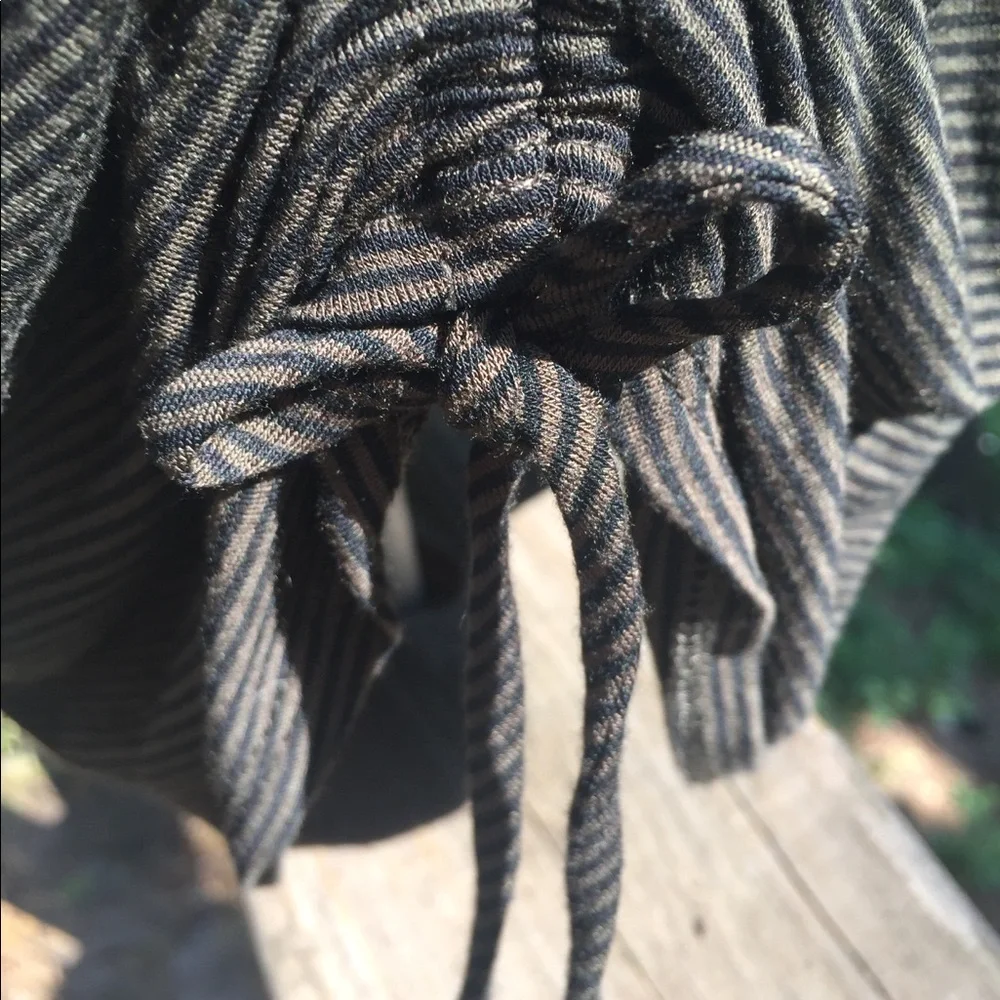 Micheal Farrell cowl neck sleeveless black T-shirt - Picture 5 of 9